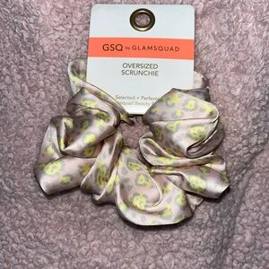 GSQ By GLAMSQUAD Leopard Print Oversized Scrunchie